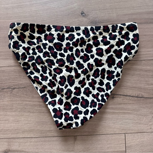 3 FOR $18 SALE MICHAEL Michael Kors Leopard Print Hipster Bikini Bottoms Medium - Picture 4 of 5
